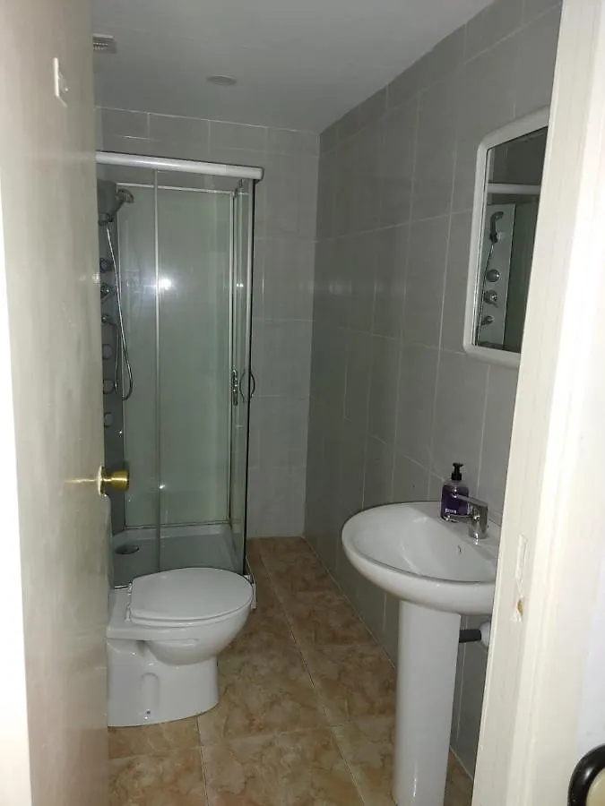 Affittacamere Hostal Sol Celeste Lloret de Mar Spagna