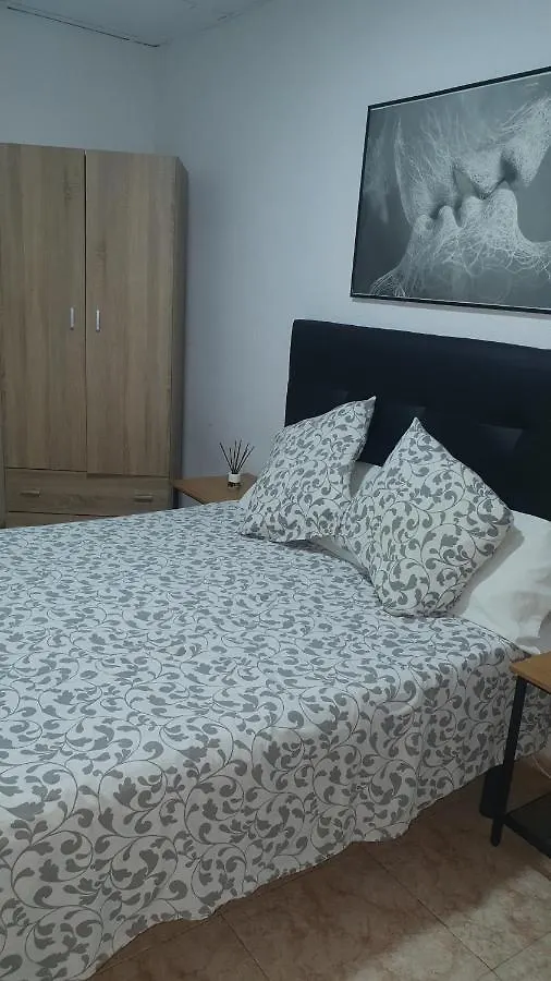 Hostal Sol Celeste 료렛 드 마르 게스트하우스